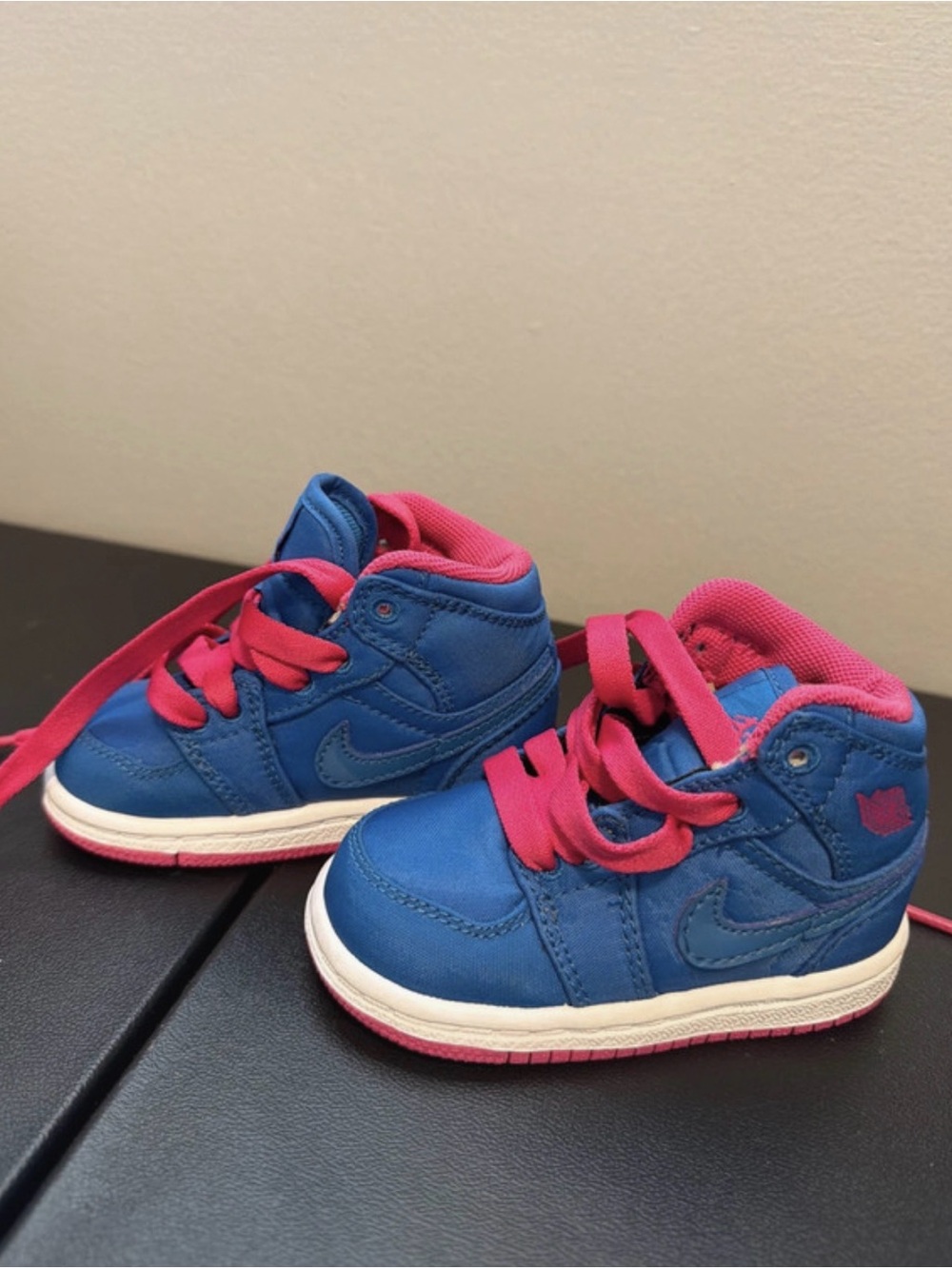 Jordan Kids High-Top Sneakers in Blue and Pink